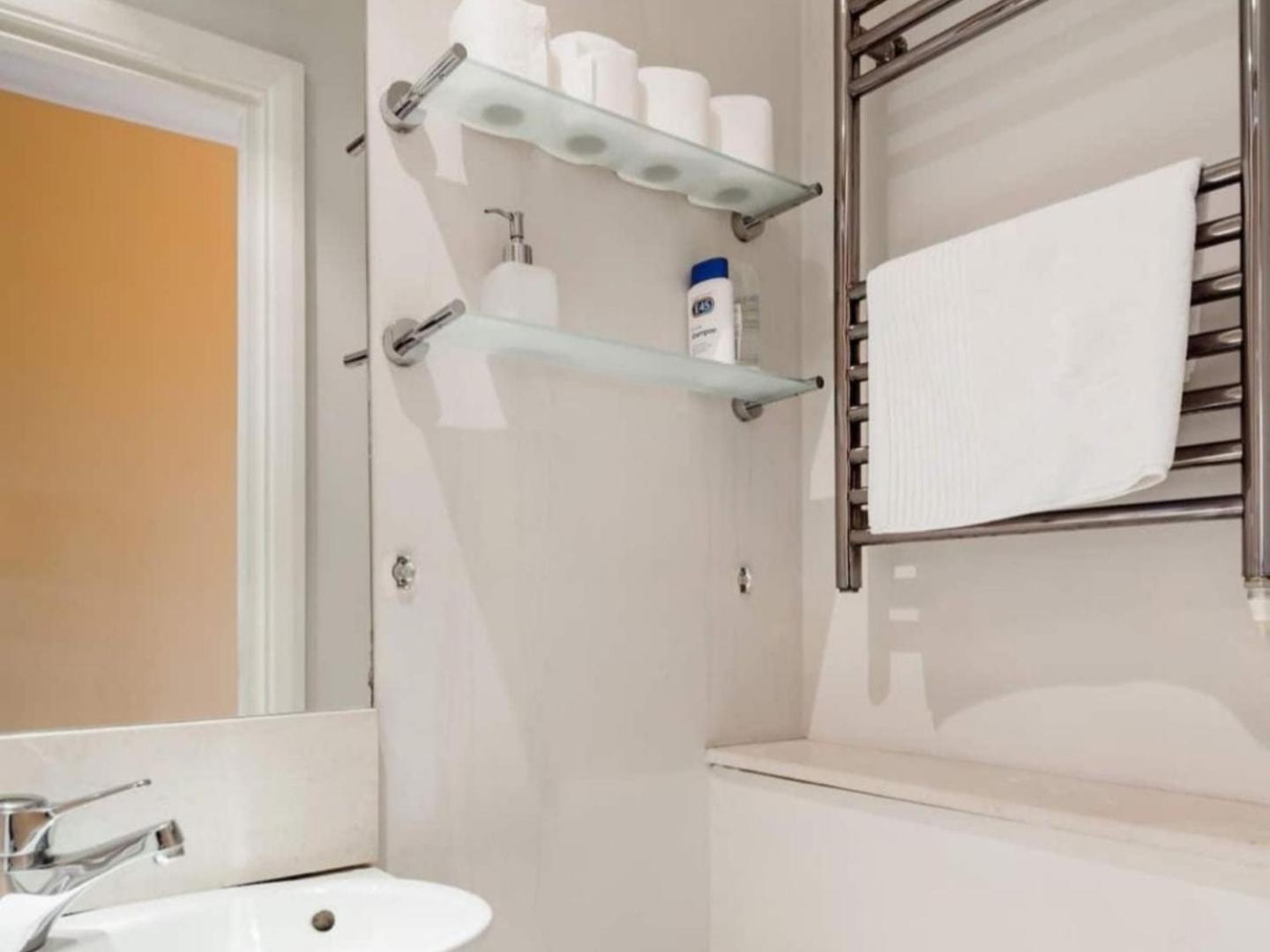 Sunny 1 Bedroom Flat In Central Лондон Екстер'єр фото